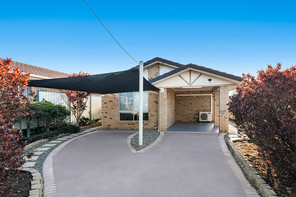 128 Stradbroke Avenue, Wynnum, QLD 4178
