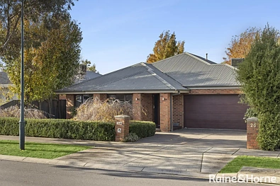Kyneton 4Zimmer Spacious Family Sanctuary with Established Gardens and Entertainer's Appeal
