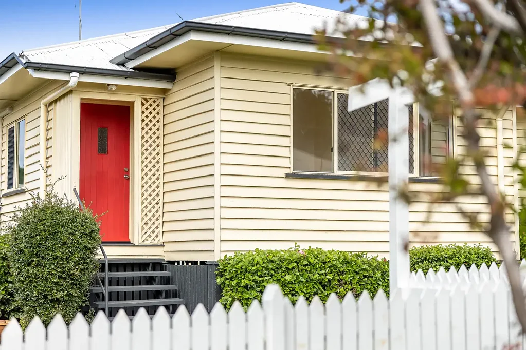 Charming 3-Bedroom Home in South Toowoomba