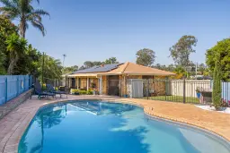 4 Mezen Court, Petrie