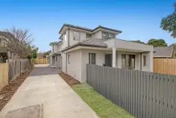 2/4 Clingin Street, Reservoir