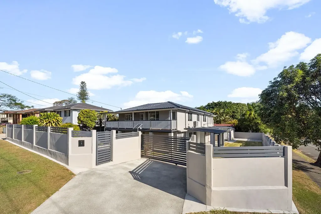 1 Weldon Street, Birkdale, QLD 4159