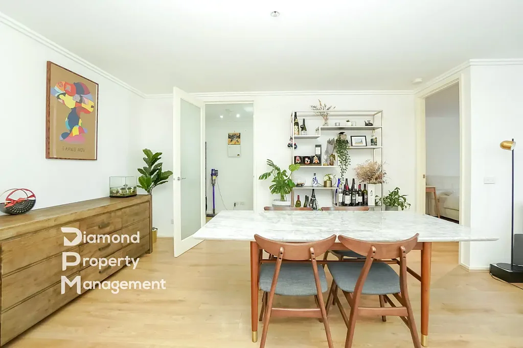 Exquisite Urban Living In Southbank