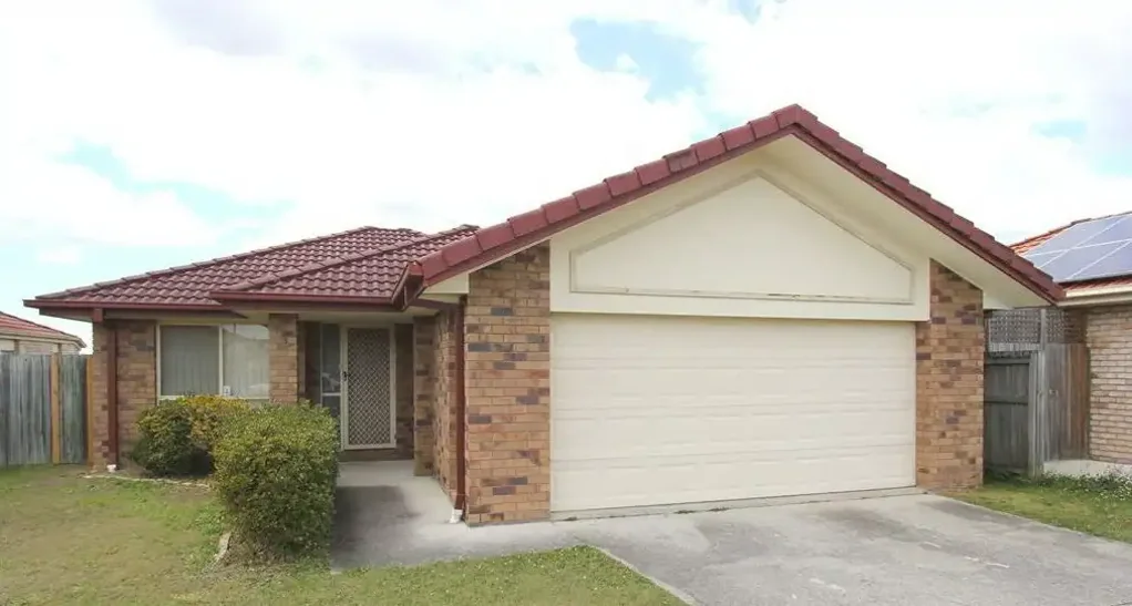 4 bedroom family Home in Crestmead - $620 per week