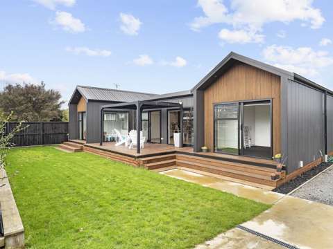 Cambridge 3房  A Stylish Home with Personality!