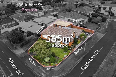 Preston 3 Bedroom A Family Favorite ….. with 2 Garages !