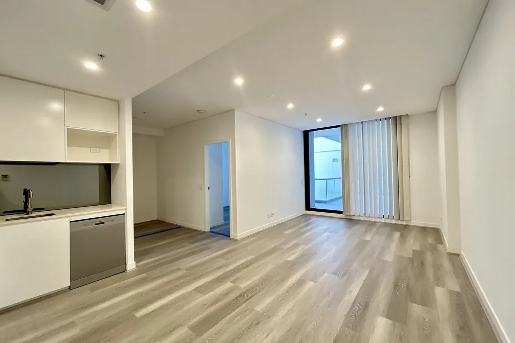 Luxury 1-Bedroom + Study Apartment in a Prime Location, Featuring Stylish Floorboards Throughout