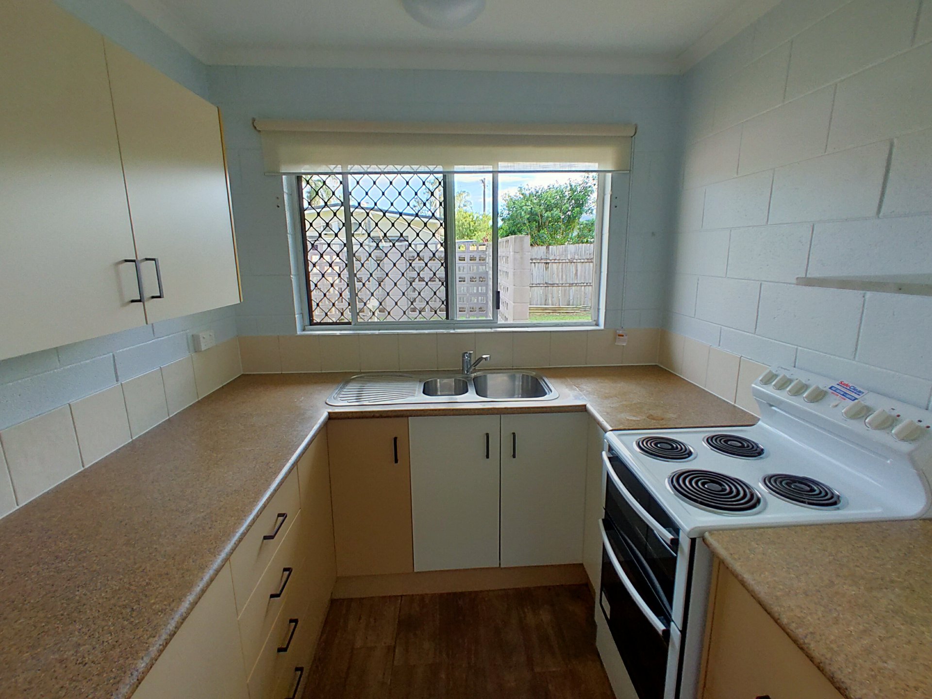 7B JAYE ST, EDGE HILL QLD 4870, 0房, 0浴, Unit