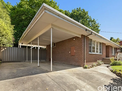 Labas ng Bahay - 85 Winyard Drive, Mooroolbark, VIC 3138