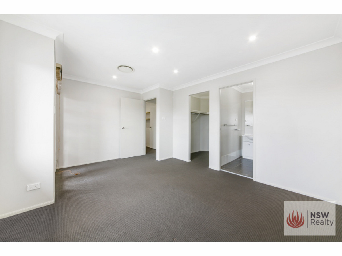 10 KILOUGH ST, KELLYVILLE RIDGE NSW 2155, 0房, 0浴, House