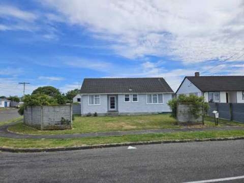 Feilding 3部屋 Fantastic First Home