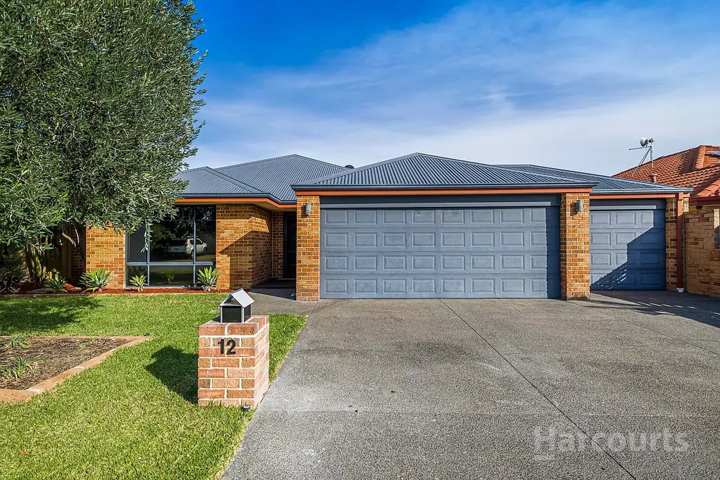 12 Vinciullo Way, Sinagra, WA 6065