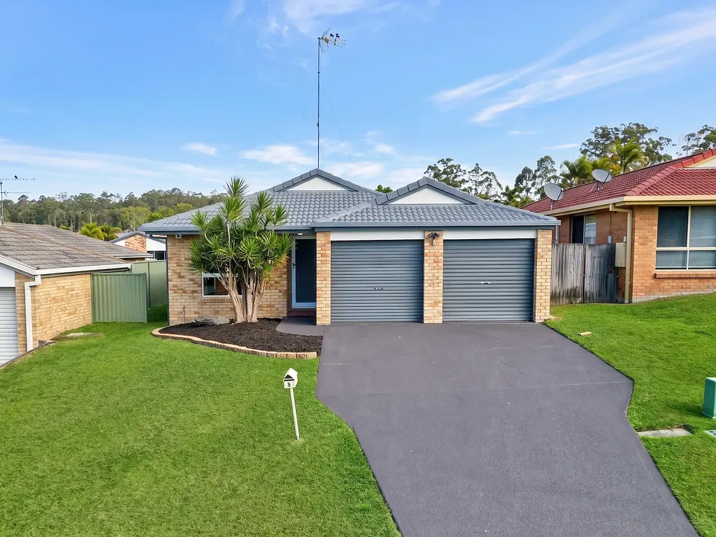 Parkwood 3房  Recently painted, Recently refurbished, Ready to move in!
