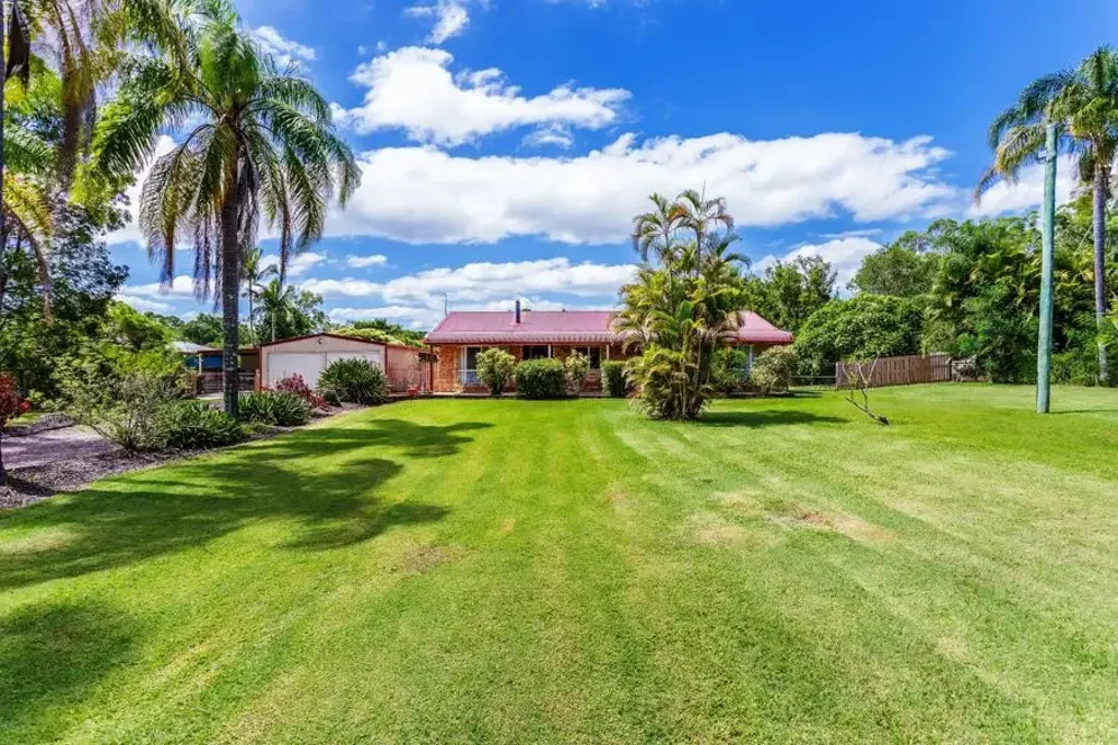Wamuran 3Moenga PARKSIDE DELIGHT - THREE QUARTER ACRE PLUS OPPORTUNITY - FANTASTIC LOCATION