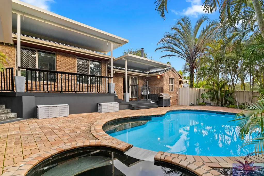 Edens Landing 4બેડરૂમ Freshly Updated Family Home With an Entertainer's Dream Backyard