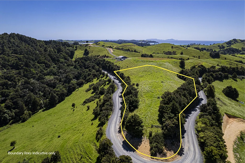 Hailes Road, Whananaki, Whangarei, Northland