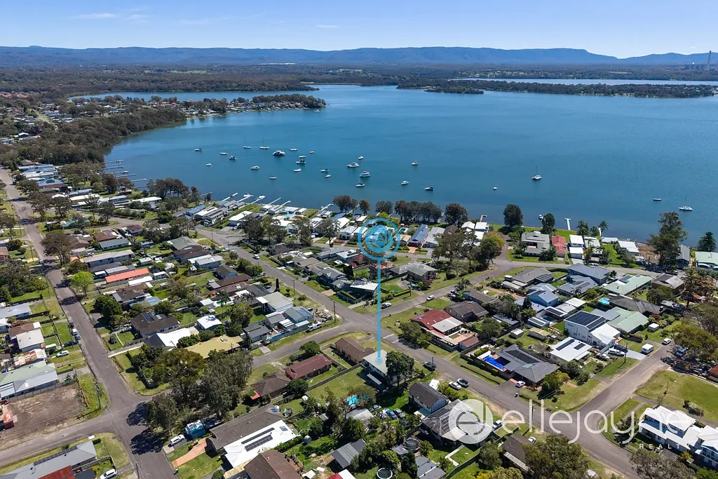 38 Regent Street, Bonnells Bay, NSW 2264