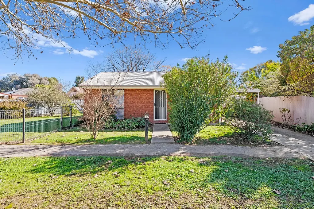 Benalla 2침실 Strong Rental Return & Capital Growth Potential in Central Benalla