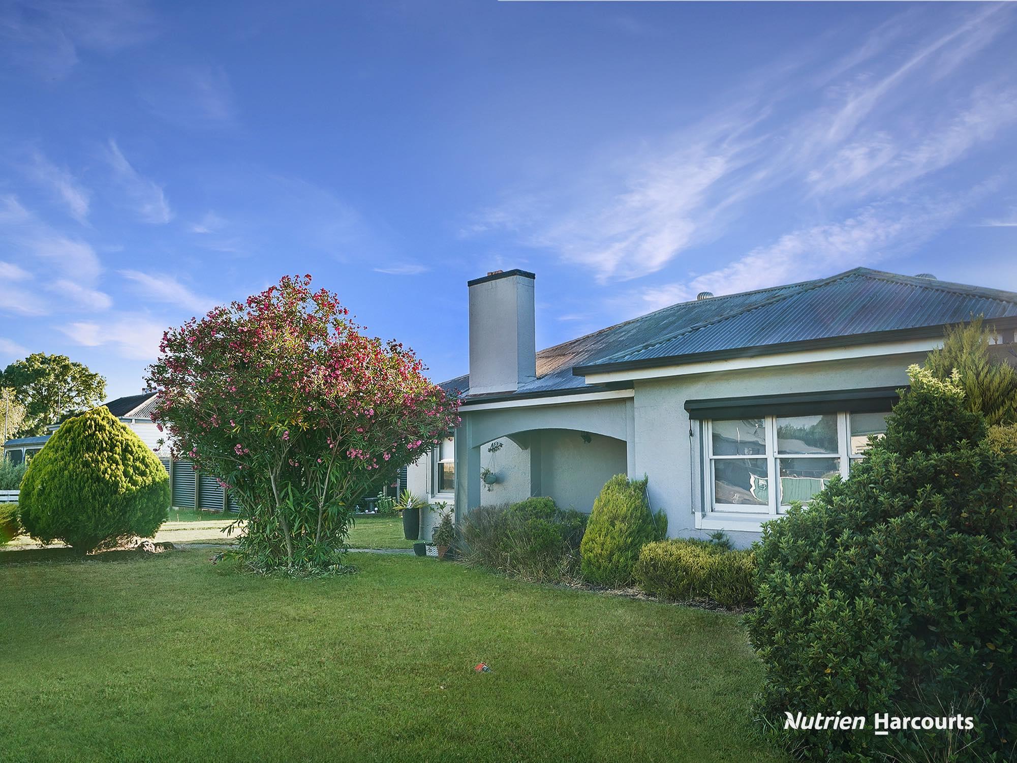 42 RUSSELL ST, CASTERTON VIC 3311, 0 રૂમ, 0 બાથરૂમ, House