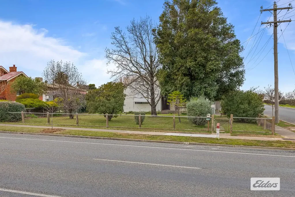 Stawell 3 Bedroom Affordable Corner Allotment Living