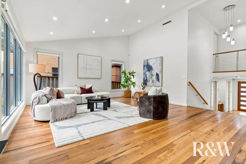 Macquarie Links 5Kwarto Custom-Designed. Exceptionally Spacious. Unmistakably Unique.