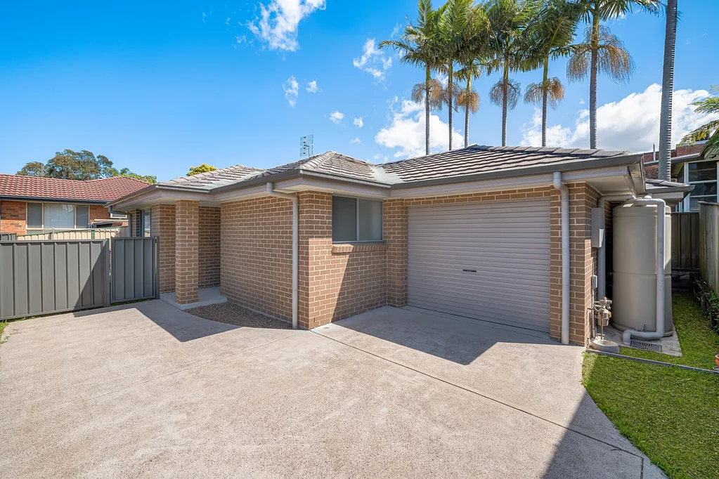 2/587 Glebe Road, Adamstown, NSW 2289