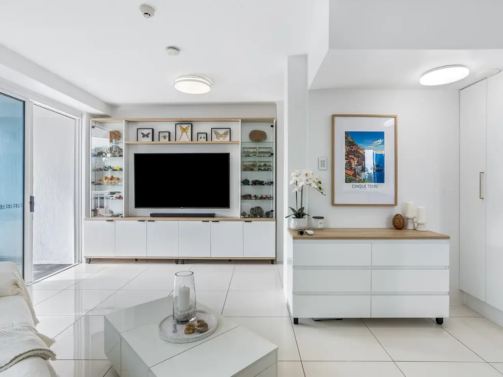 201/7 Mallana Street, Surfers Paradise, QLD 4217