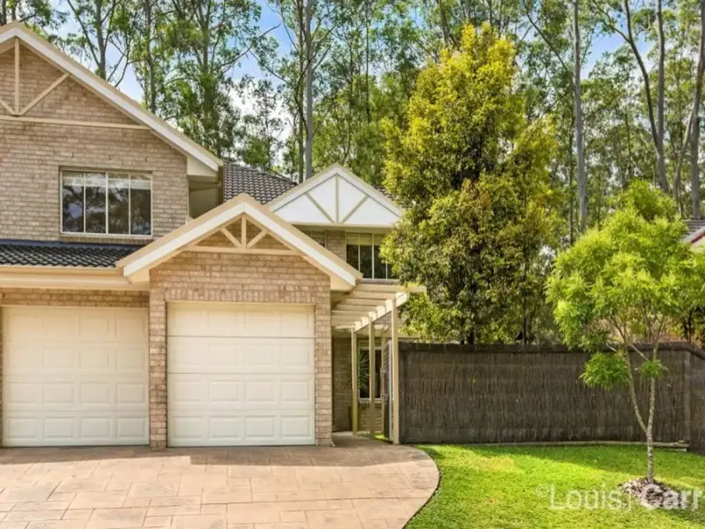 Spacious Duplex in Idyllic Location
