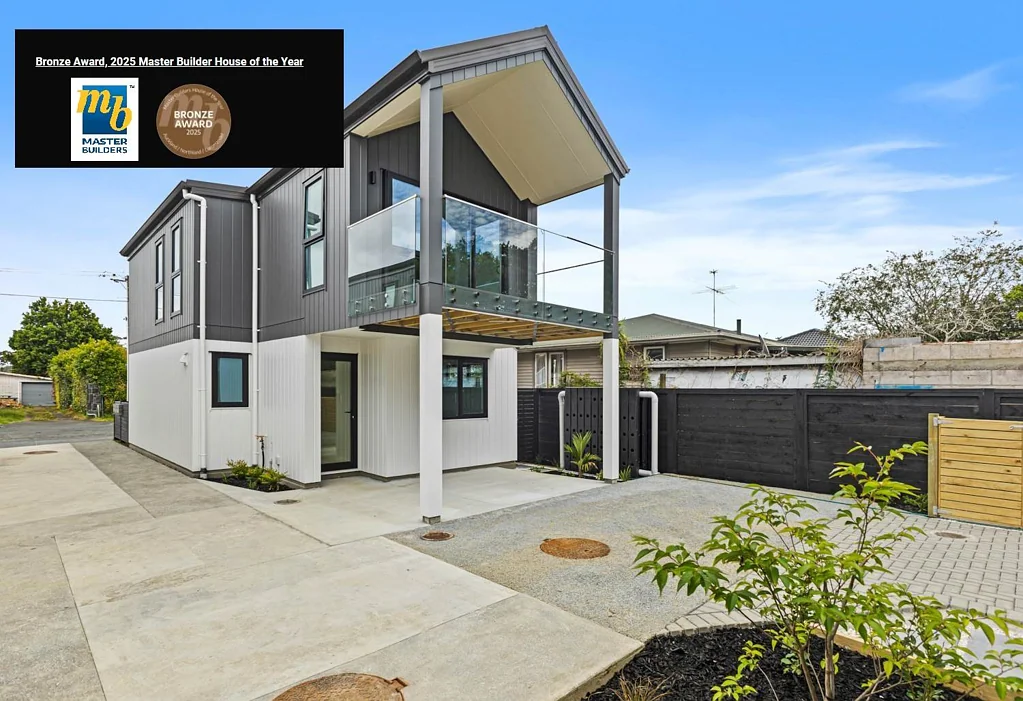 Mount Wellington 3Moenga Only 3 Homes left!