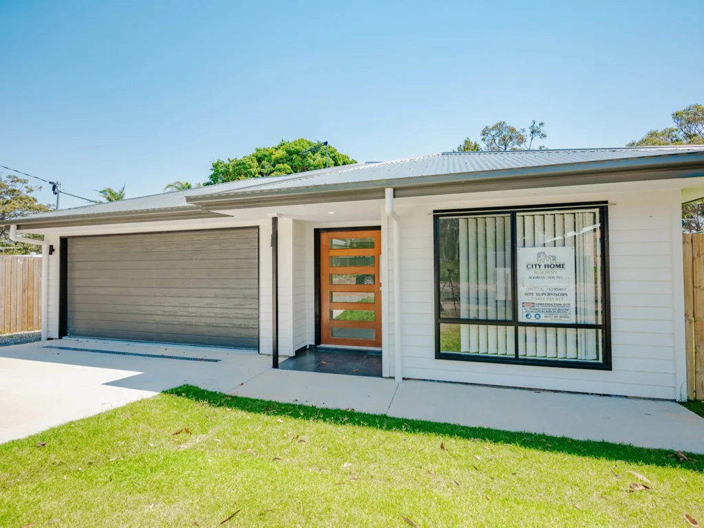 17 Pharlap Street, Russell Island, QLD 4184