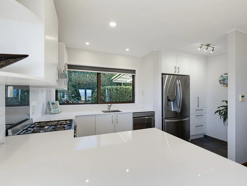 Wakatu 5房  Upgraded Family Living with Elevated Views