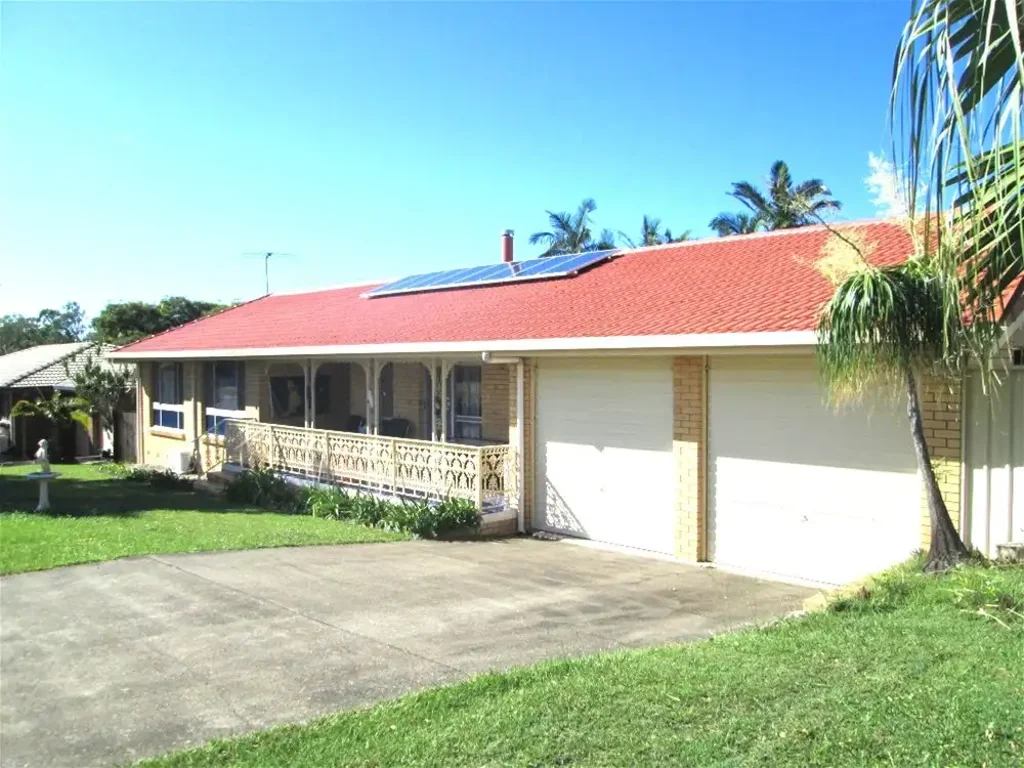 Freshly Painted Three Bedroom + Double Garage House in Excellent Location