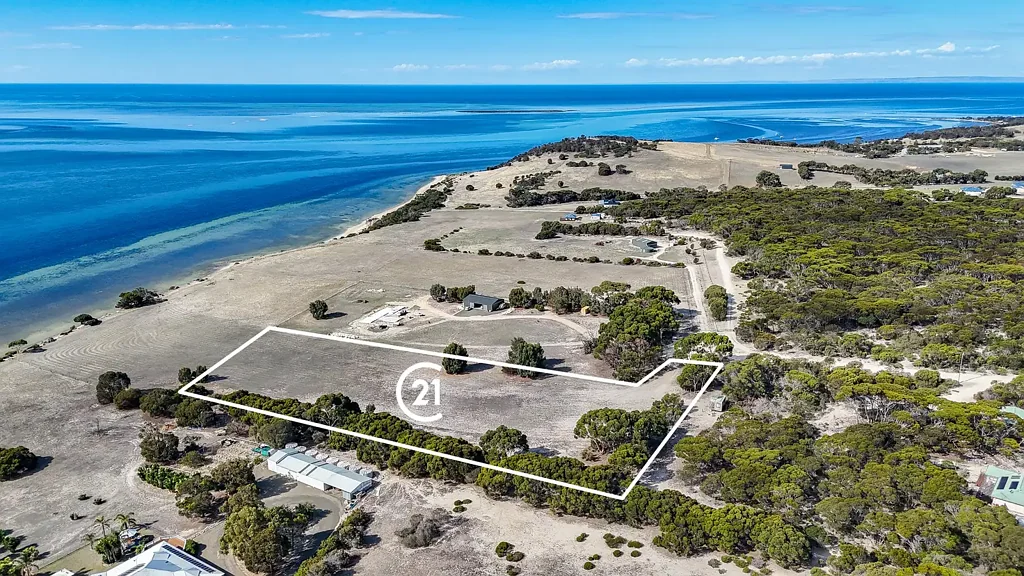 Kingscote Amazing Lifestyle Opportunity, Exceptional 5 Acre Parcel
