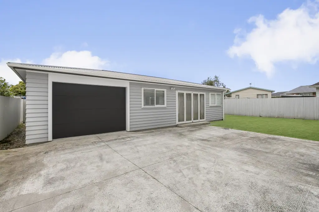 Modern 2 Bedroom