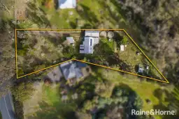 21 Metcalfe-Redesdale Road, Metcalfe