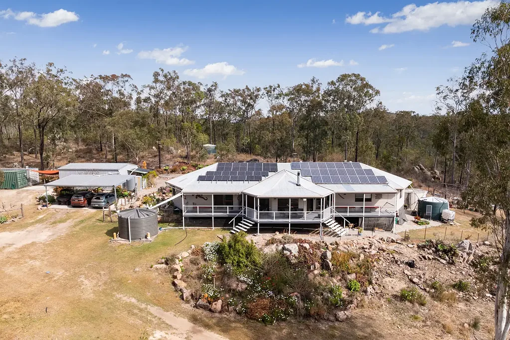 Crows Nest 40.15 Hectares of Pure Country Escape