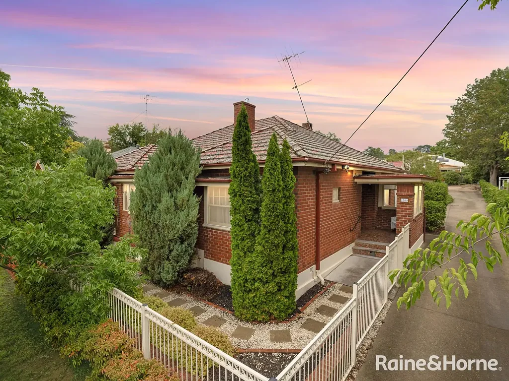 Bathurst 4房  A SMART INVESTMENT IN THE HEART OF BATHURST