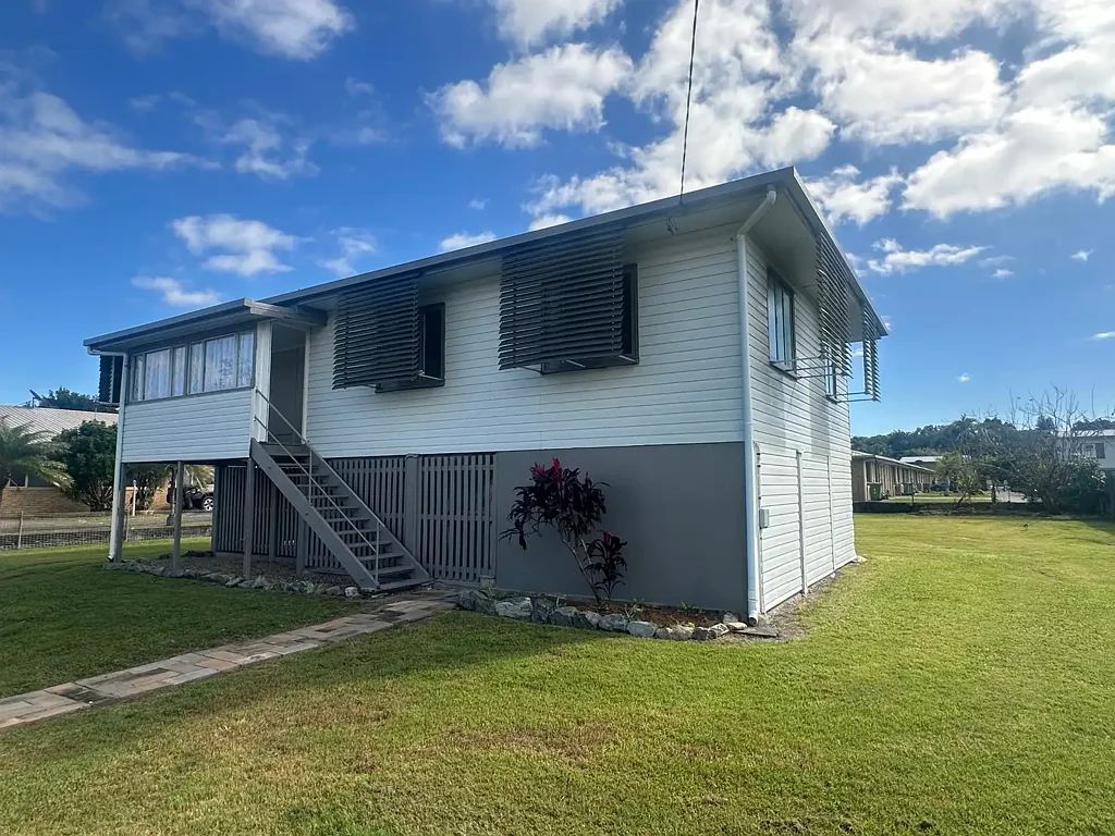 Conveniently Located – Spacious Home Close to Mackay CBD