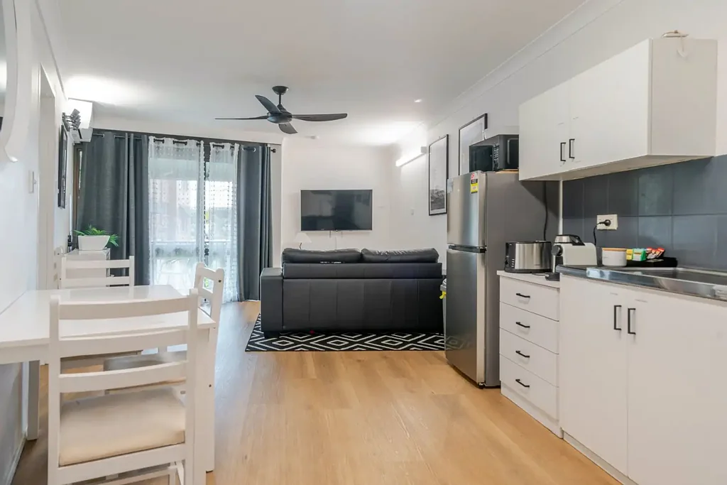 Cairns North 2ਬੈੱਡਰੂਮ Cairns North Charm: Your Ideal 2-Bedroom Apartment Awaits
