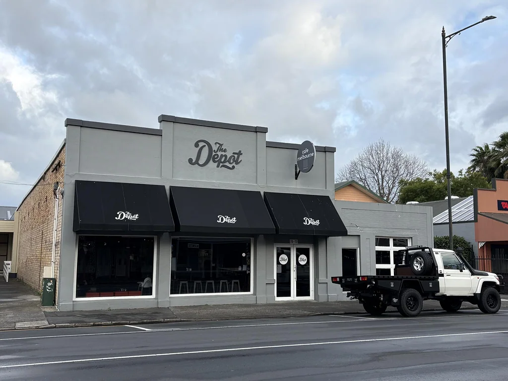 Thames Boutique Laneway Retail