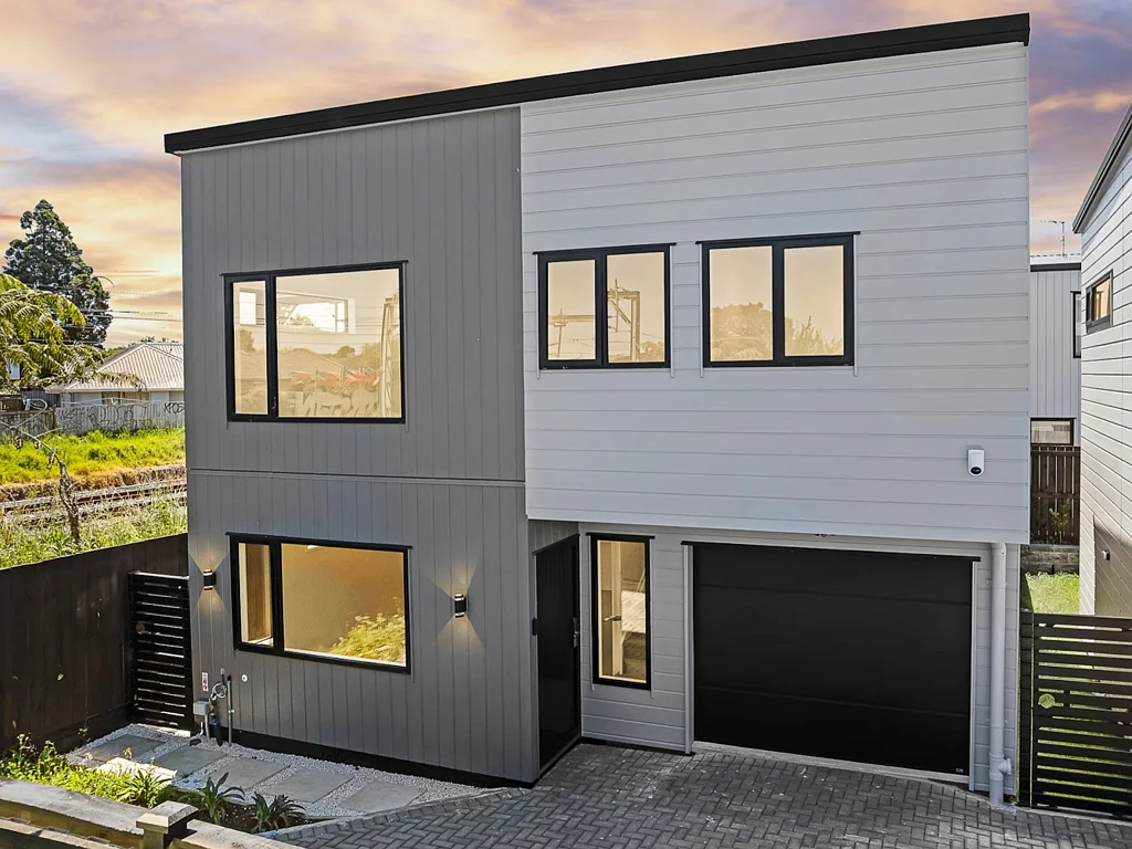 Papatoetoe 4غرفة نوم Property Jackpot – Offers Above $899,000