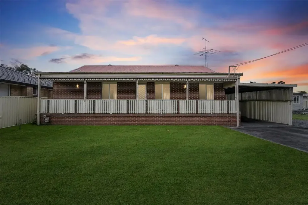 269 Thirlmere Way, Thirlmere, NSW 2572
