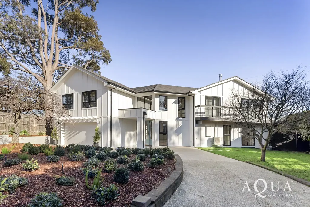 Mount Eliza 5房 ~ Golden Mile Luxury with Designer Distinction ~ ~ Golden Mile Luxury with Designer Distinction ~