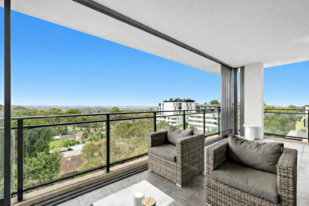 Modern Luxury Living with Expansive Views in the Heart of Miranda
