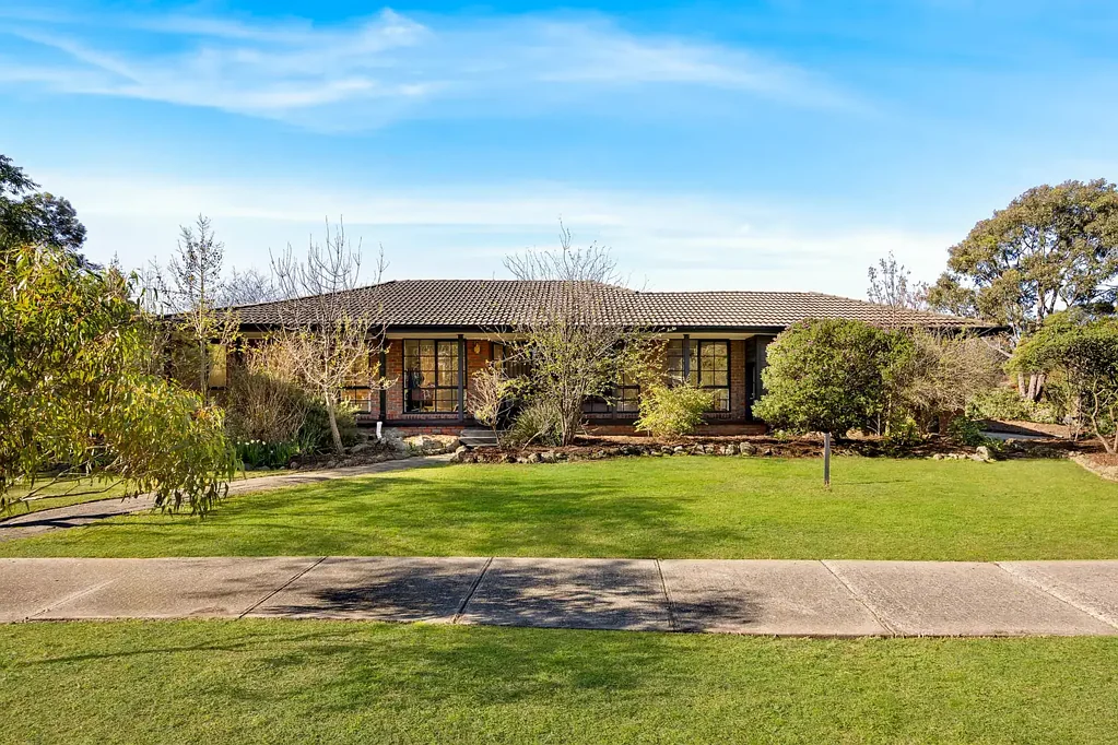 Sunbury 3Moenga Fresh Family Appeal on 749m2 (Approx.)