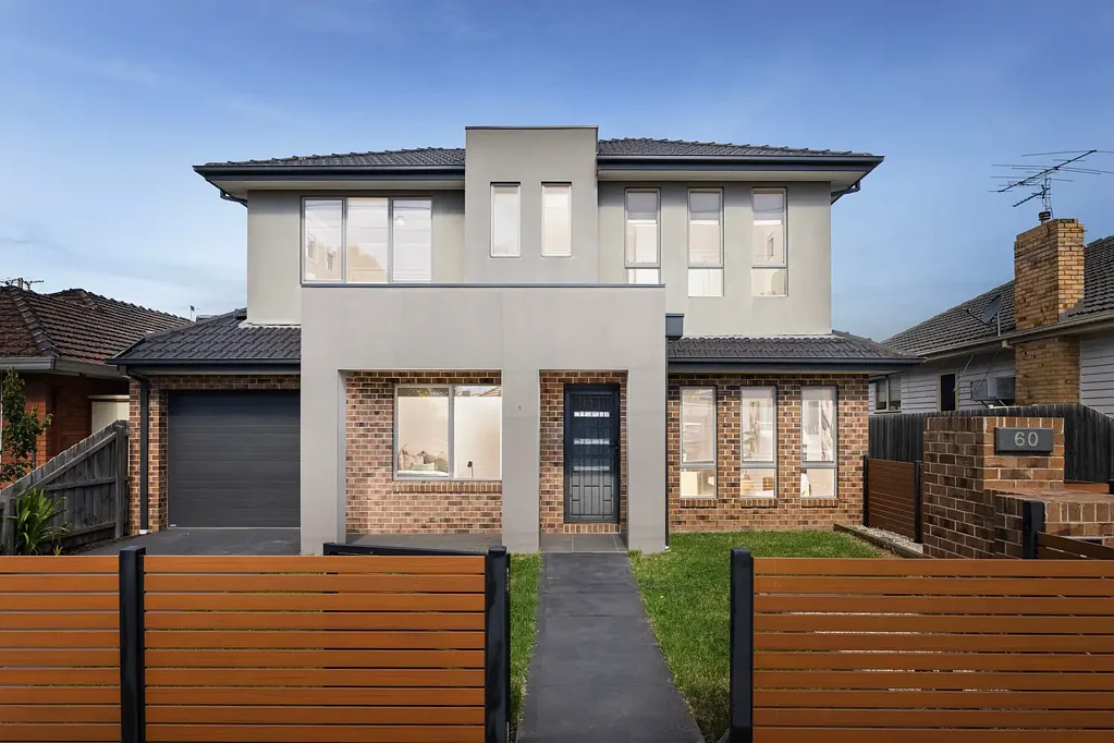 Airport West 4 Slaapkamer Bowes Brilliance: Quality Shines Through