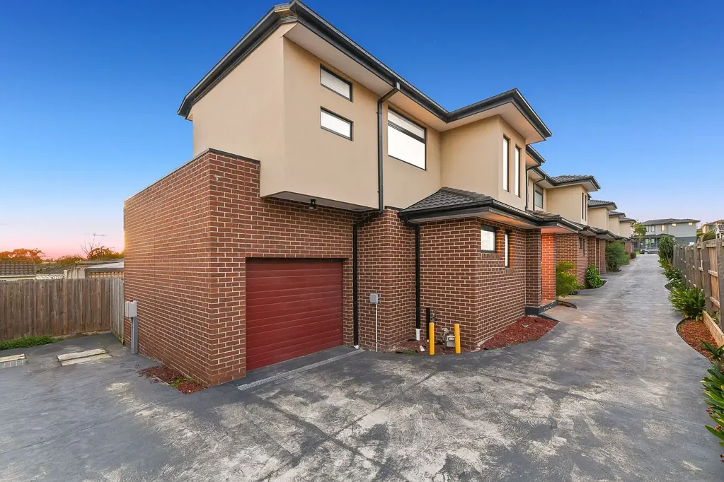 Noble Park 2 Bedroom The Brief: Modern townhouse in central location
