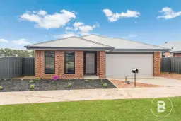 13 Pederson Drive, Huntly