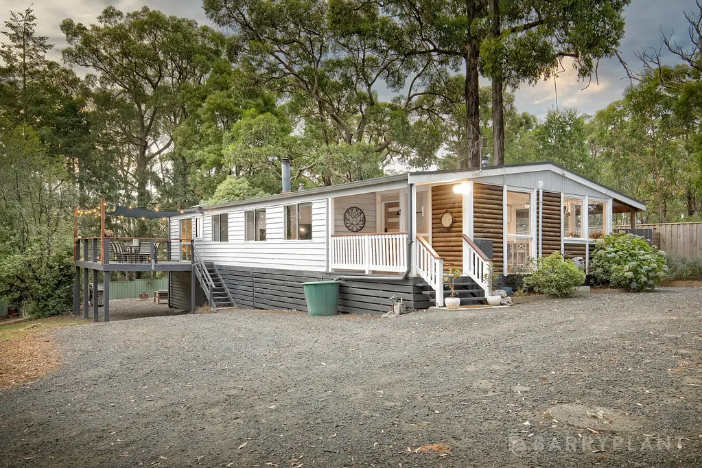 7 Oonah Street, Cockatoo, VIC 3781