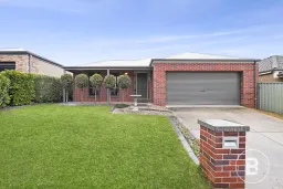 8 Debono Drive, Miners Rest